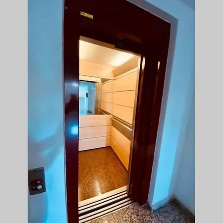 Ocean Riviera Marbella 公寓